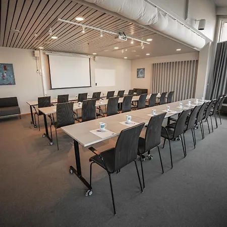 Отель Torp Сандефьорд