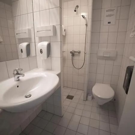 Отель Torp Сандефьорд